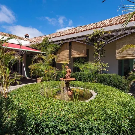 Hacienda Del Batan * 圣布里吉达